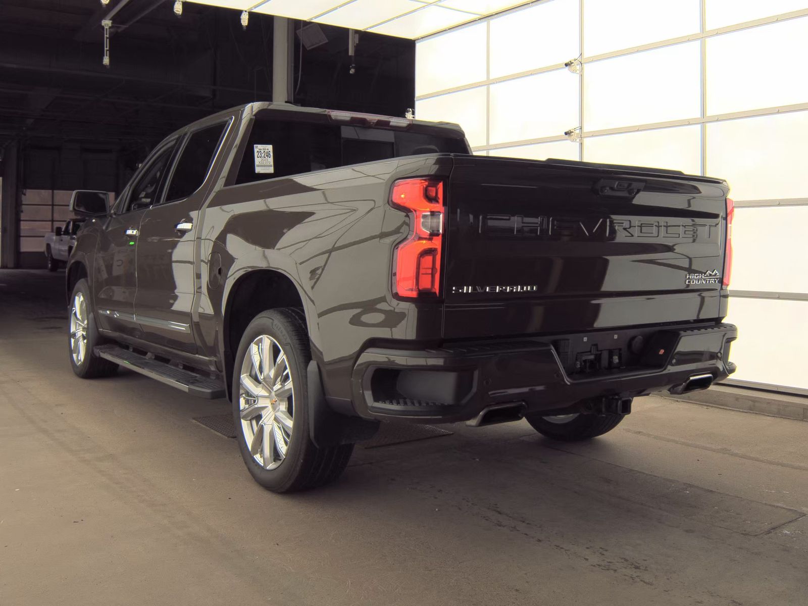 2023 Chevrolet Silverado 1500 High Country AWD