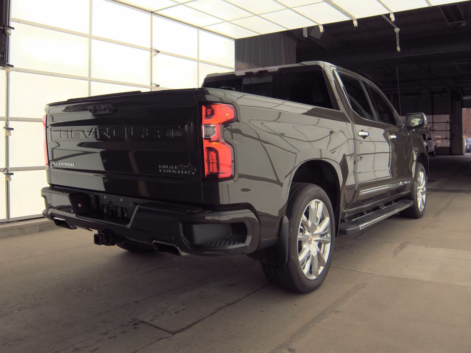 2023 Chevrolet Silverado 1500 High Country AWD