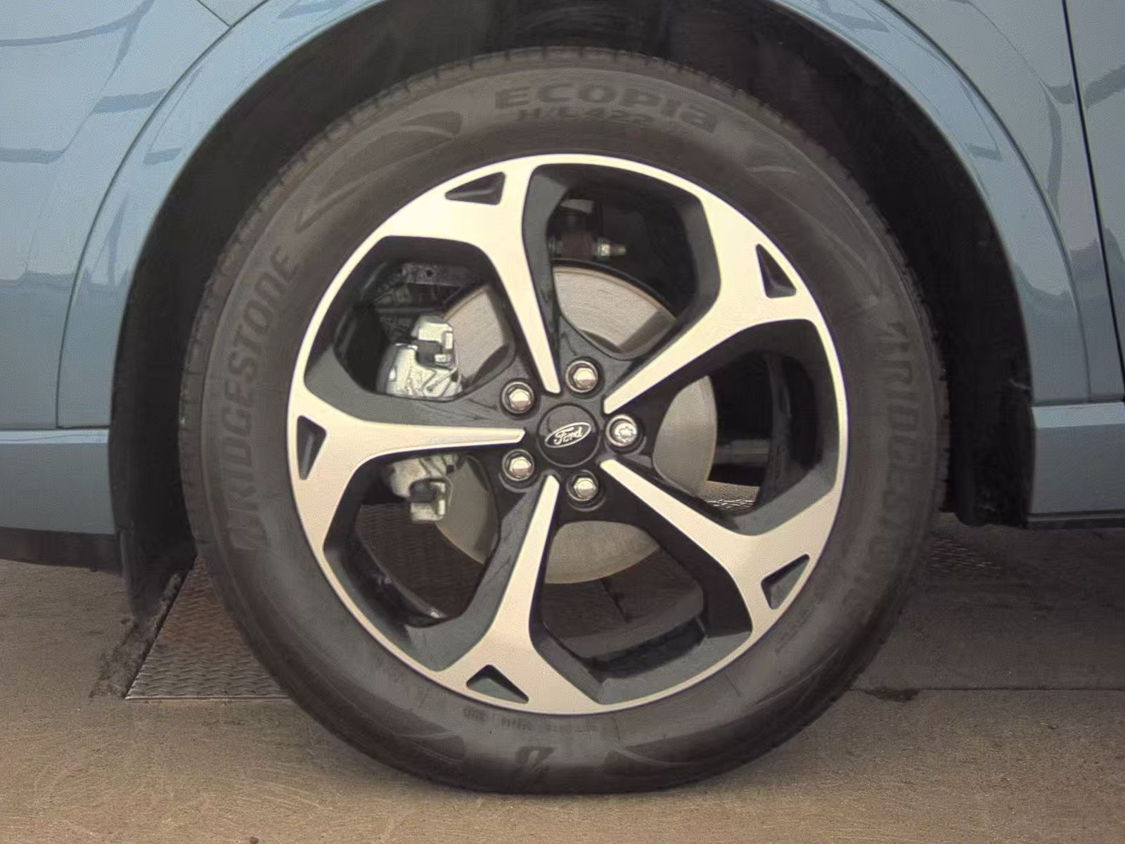 2023 Ford Escape ST-Line Select AWD