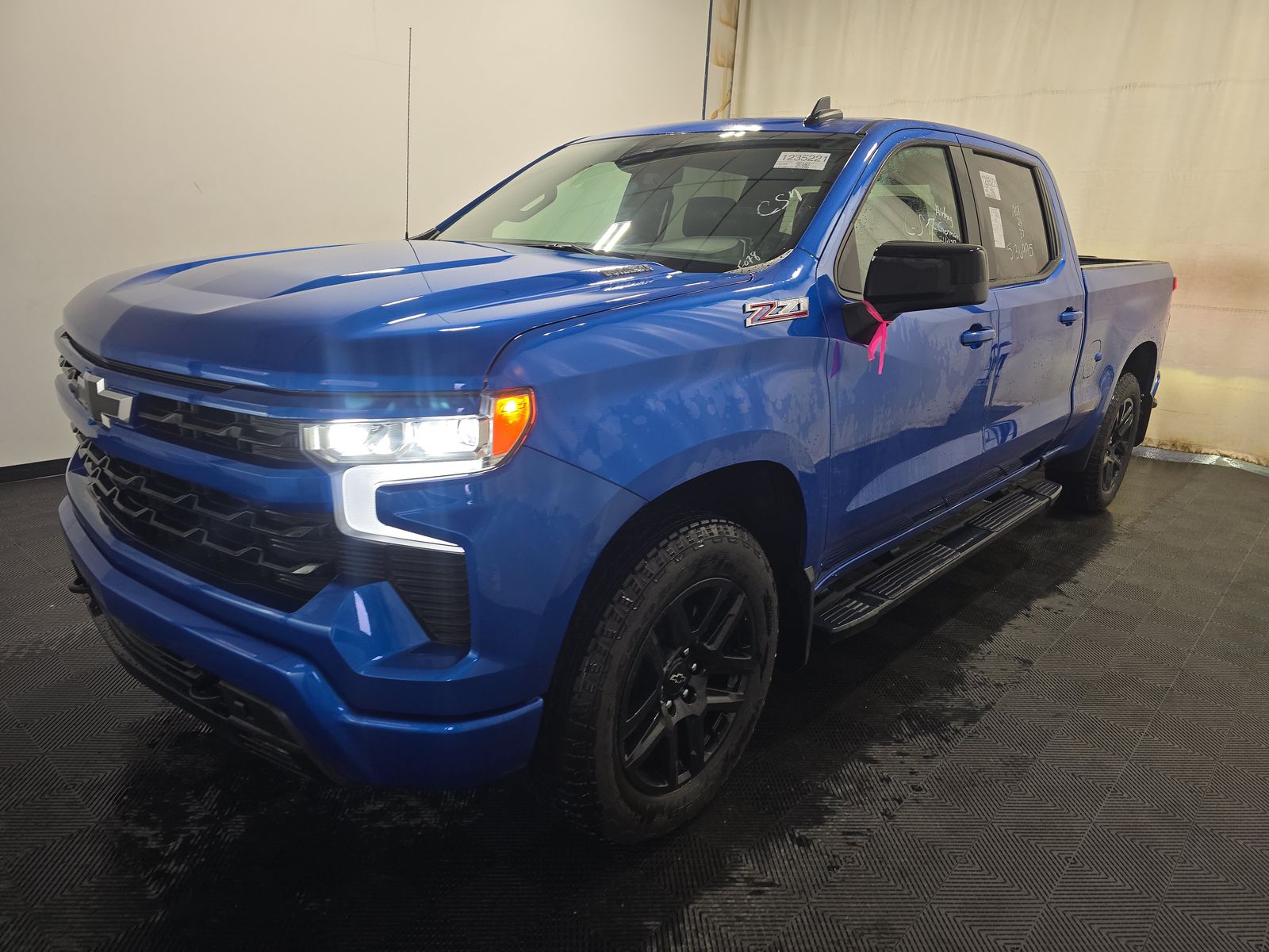 2024 Chevrolet Silverado 1500 RST AWD