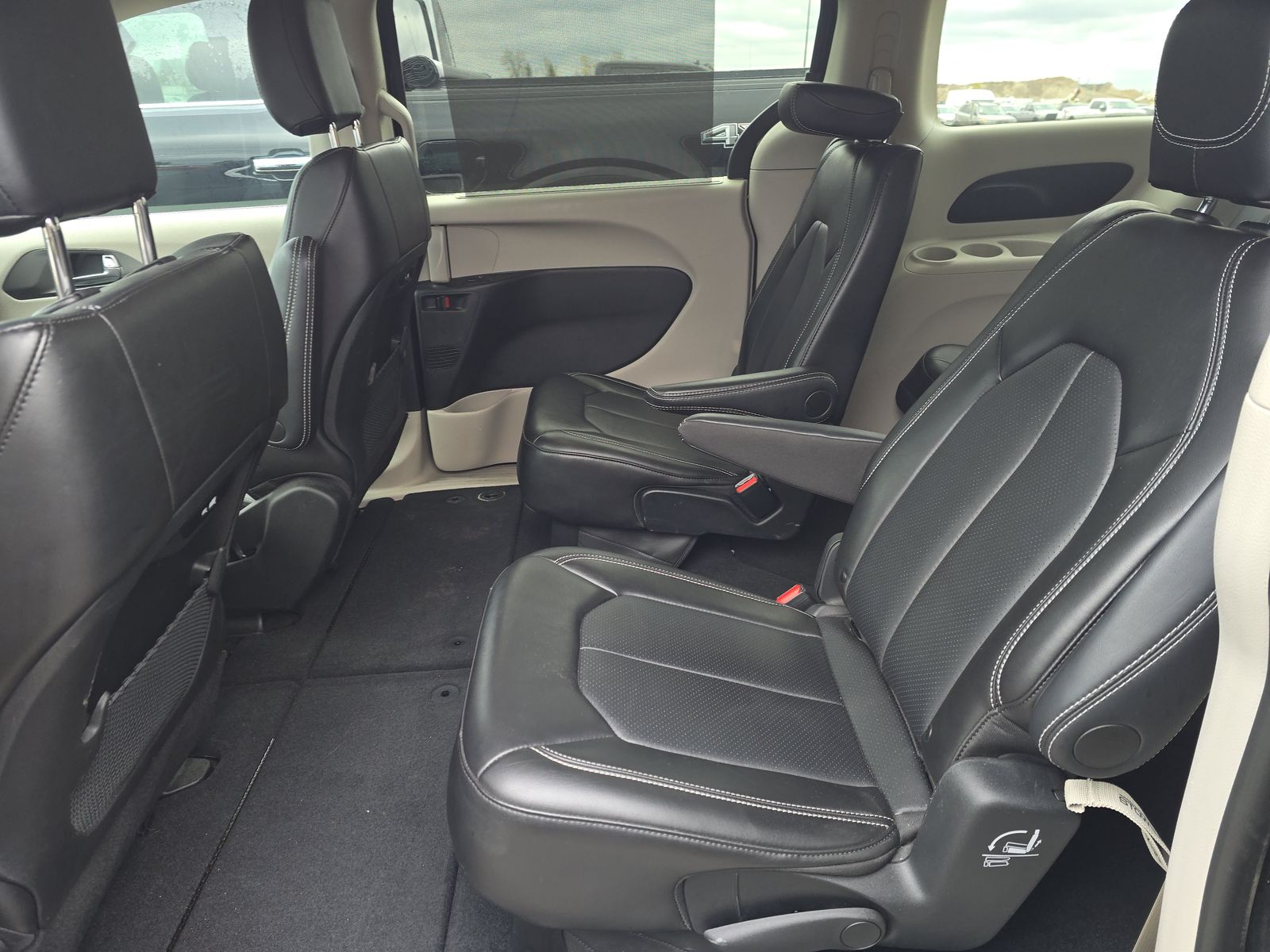 2024 Chrysler Pacifica Touring L FWD