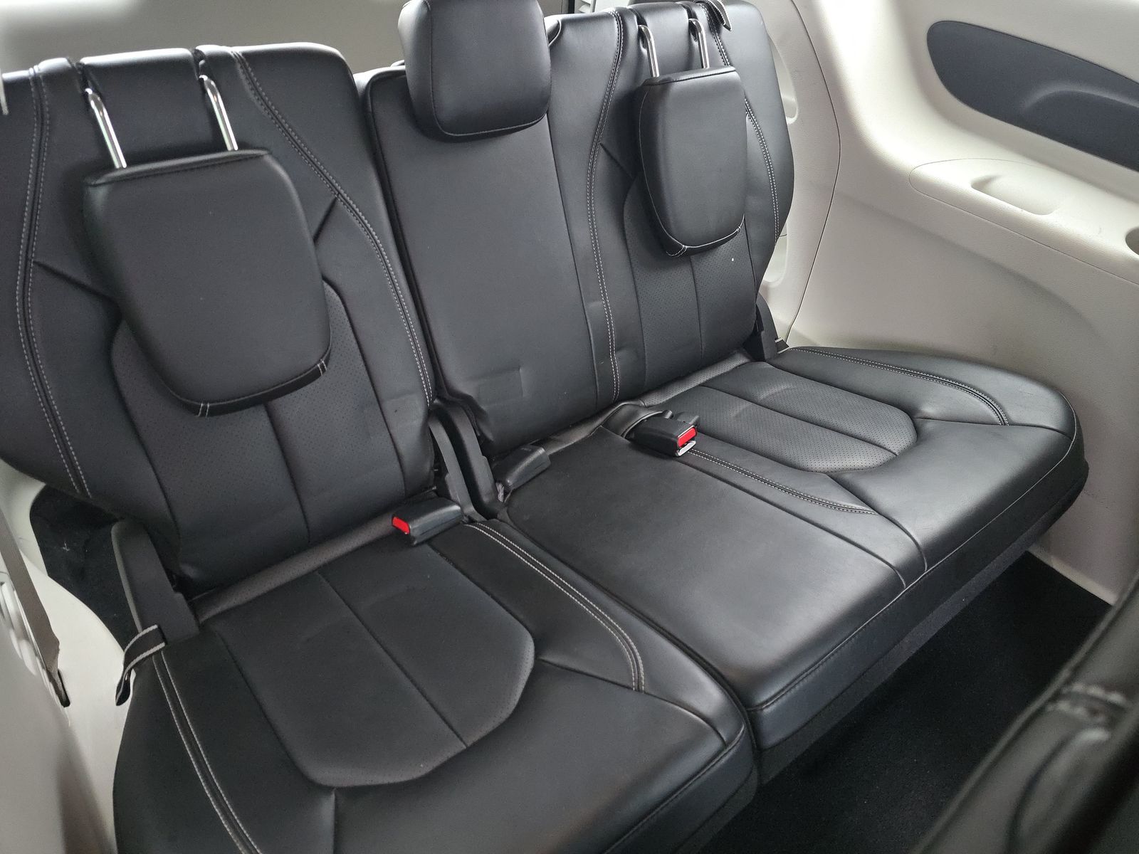 2024 Chrysler Pacifica Touring L FWD