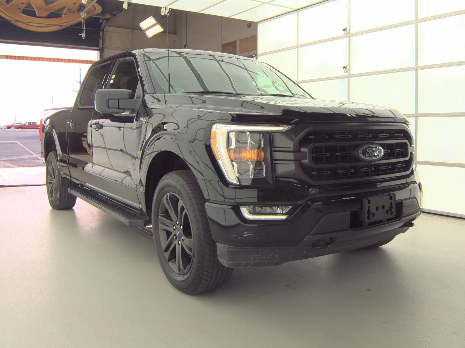 2022 Ford F-150 XLT AWD
