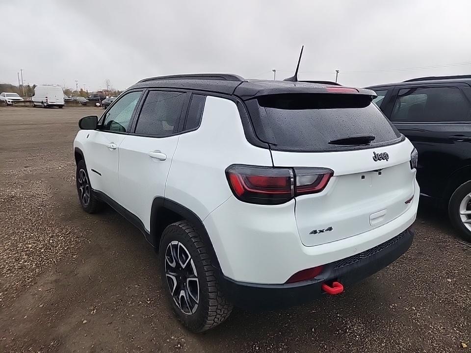 2024 Jeep Compass Trailhawk AWD