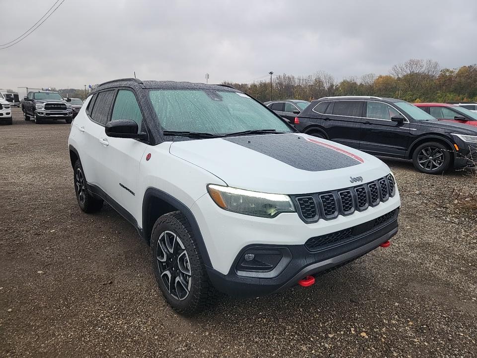 2024 Jeep Compass Trailhawk AWD