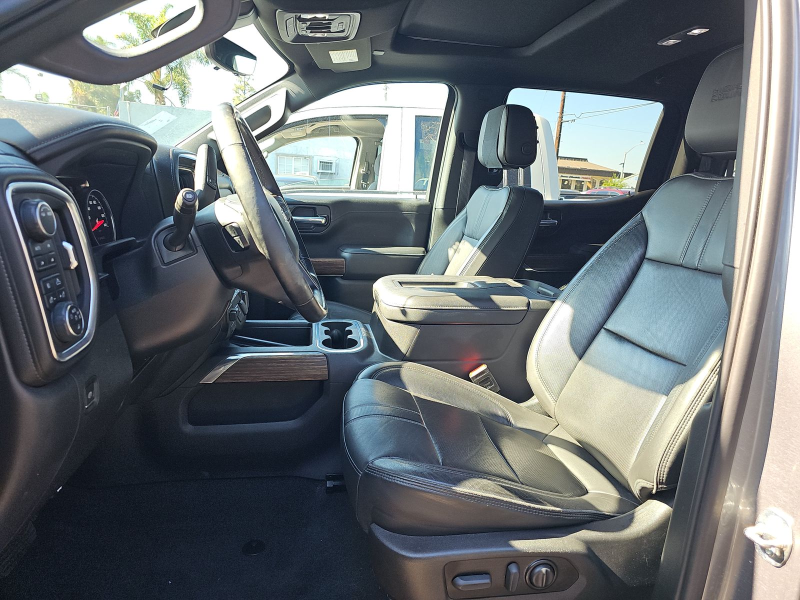 2022 Chevrolet Silverado 1500 High Country AWD