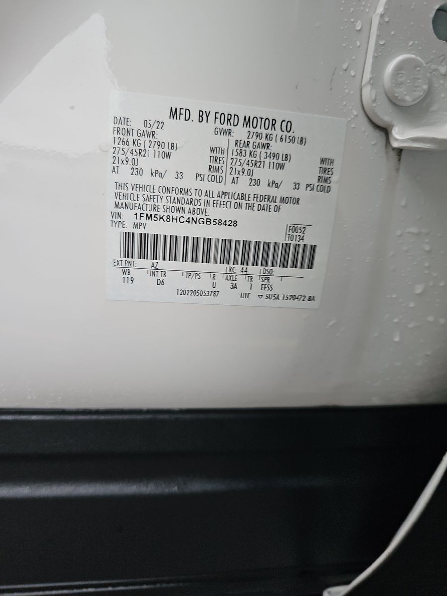 2022 Ford Explorer Platinum AWD