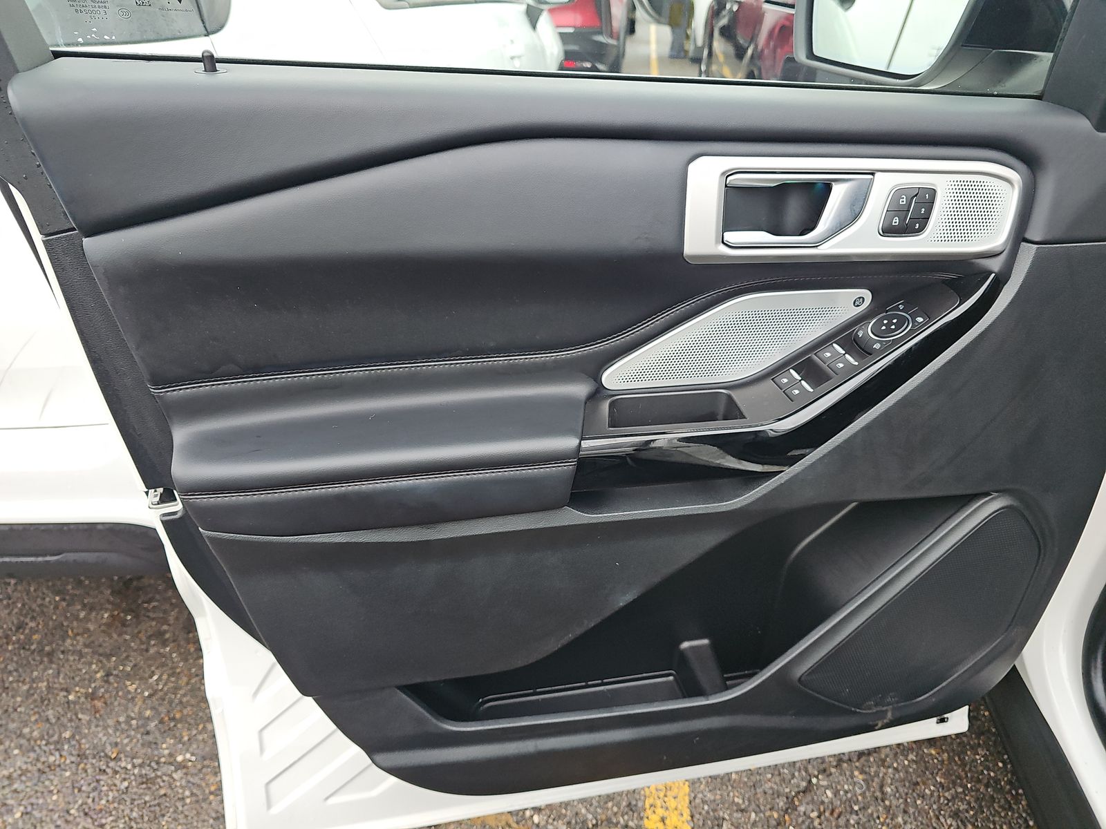 2022 Ford Explorer Platinum AWD