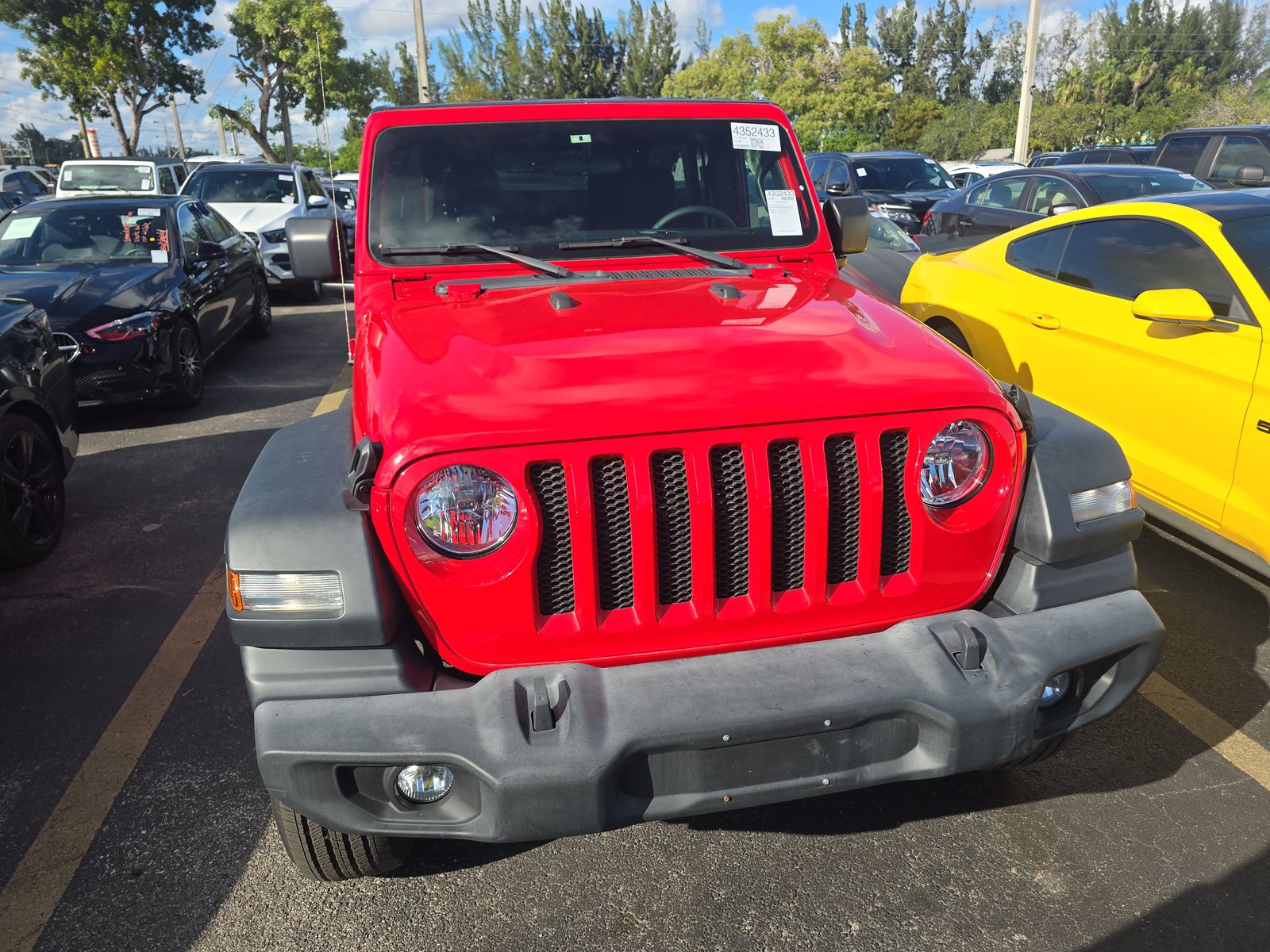 2023 Jeep Wrangler Sport S AWD