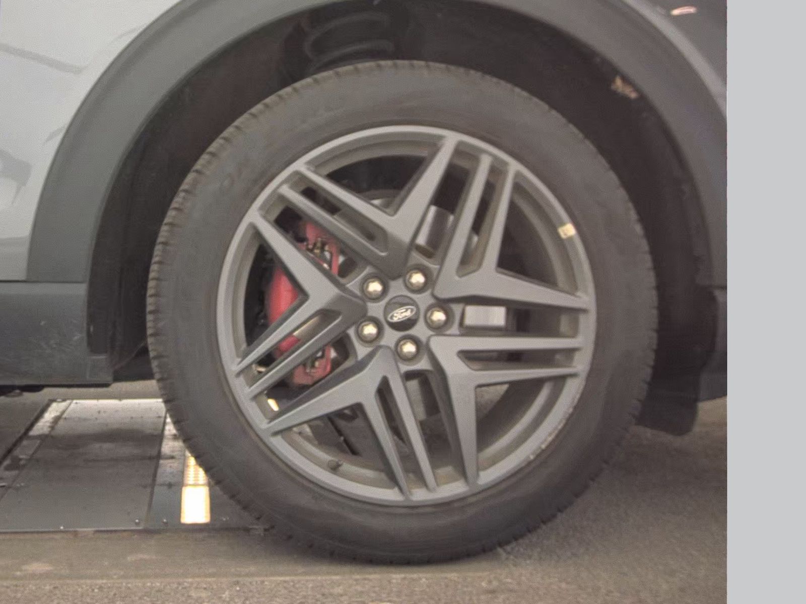 2025 Ford Explorer ST-Line AWD