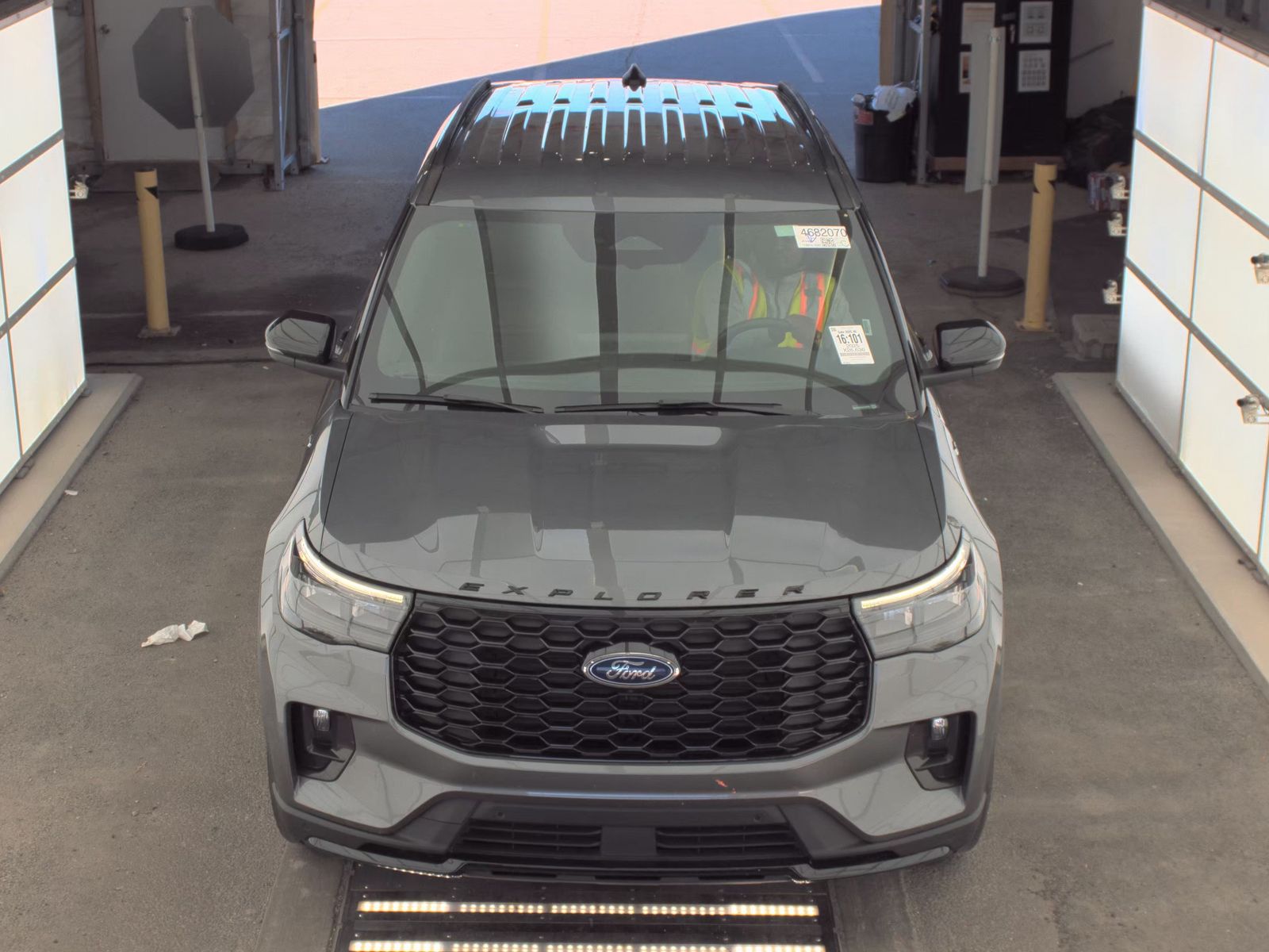 2025 Ford Explorer ST-Line AWD