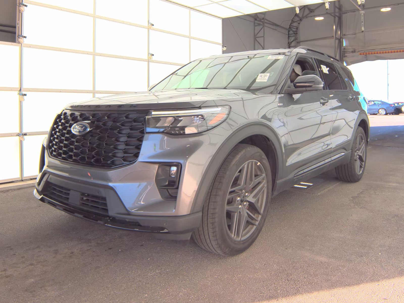 2025 Ford Explorer ST-Line AWD