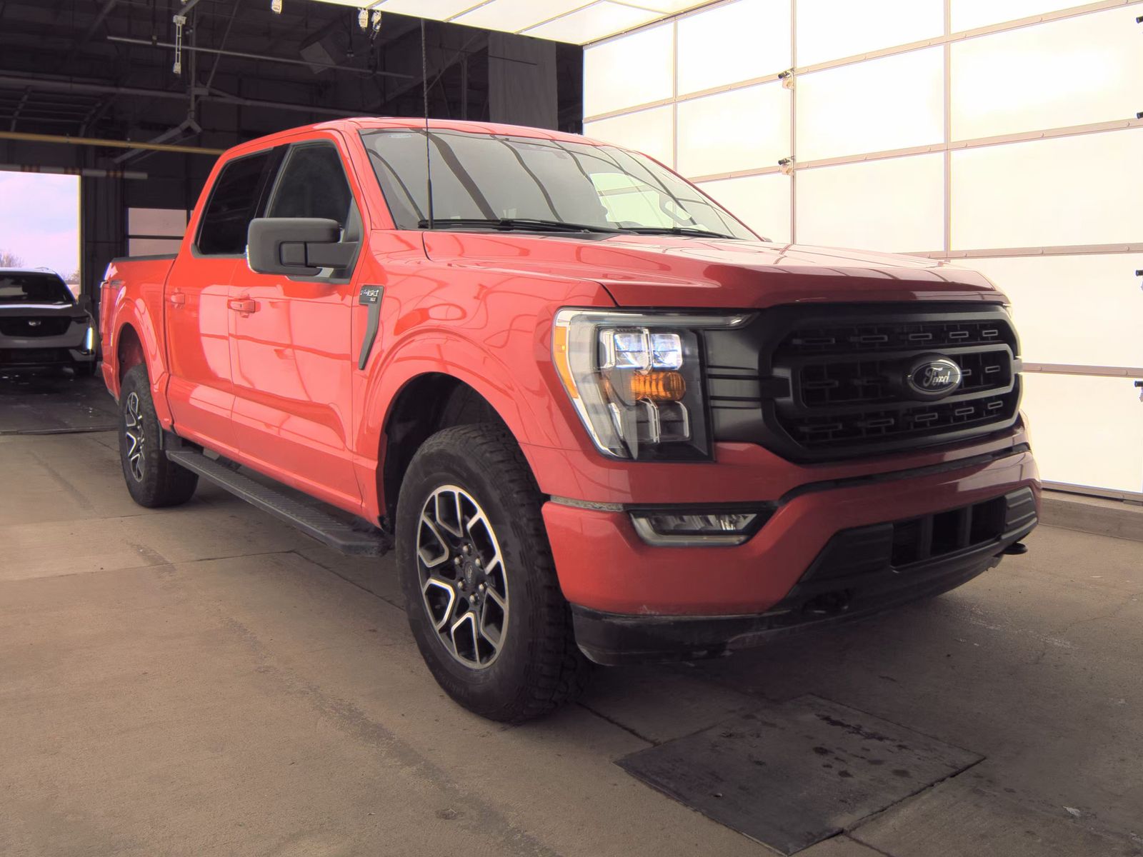 2023 Ford F-150 XLT AWD