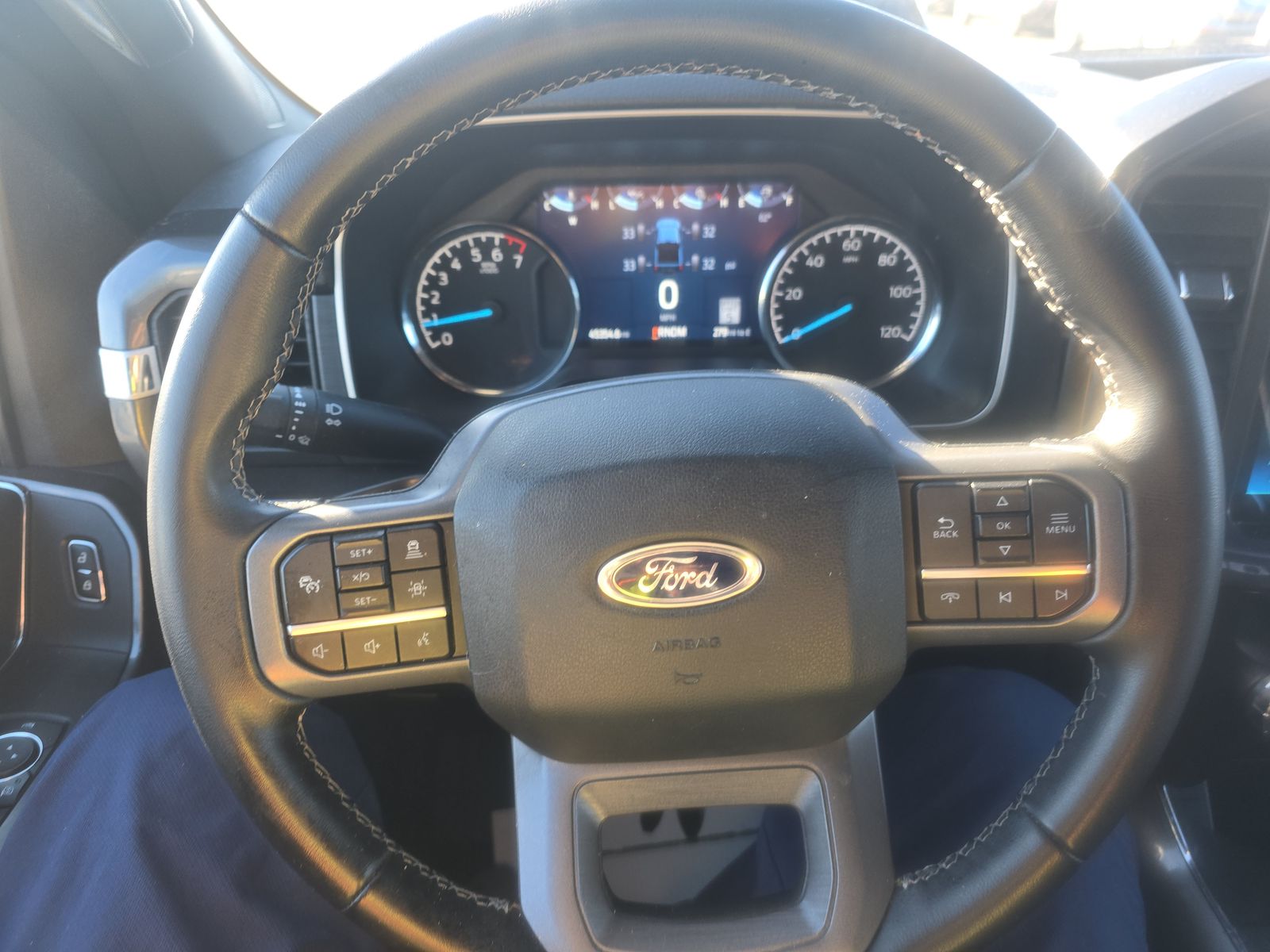 2023 Ford F-150 XLT AWD