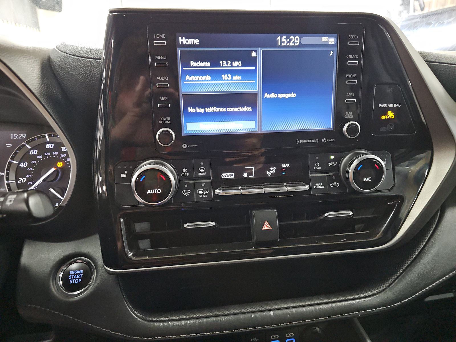 2022 Toyota Highlander XLE AWD