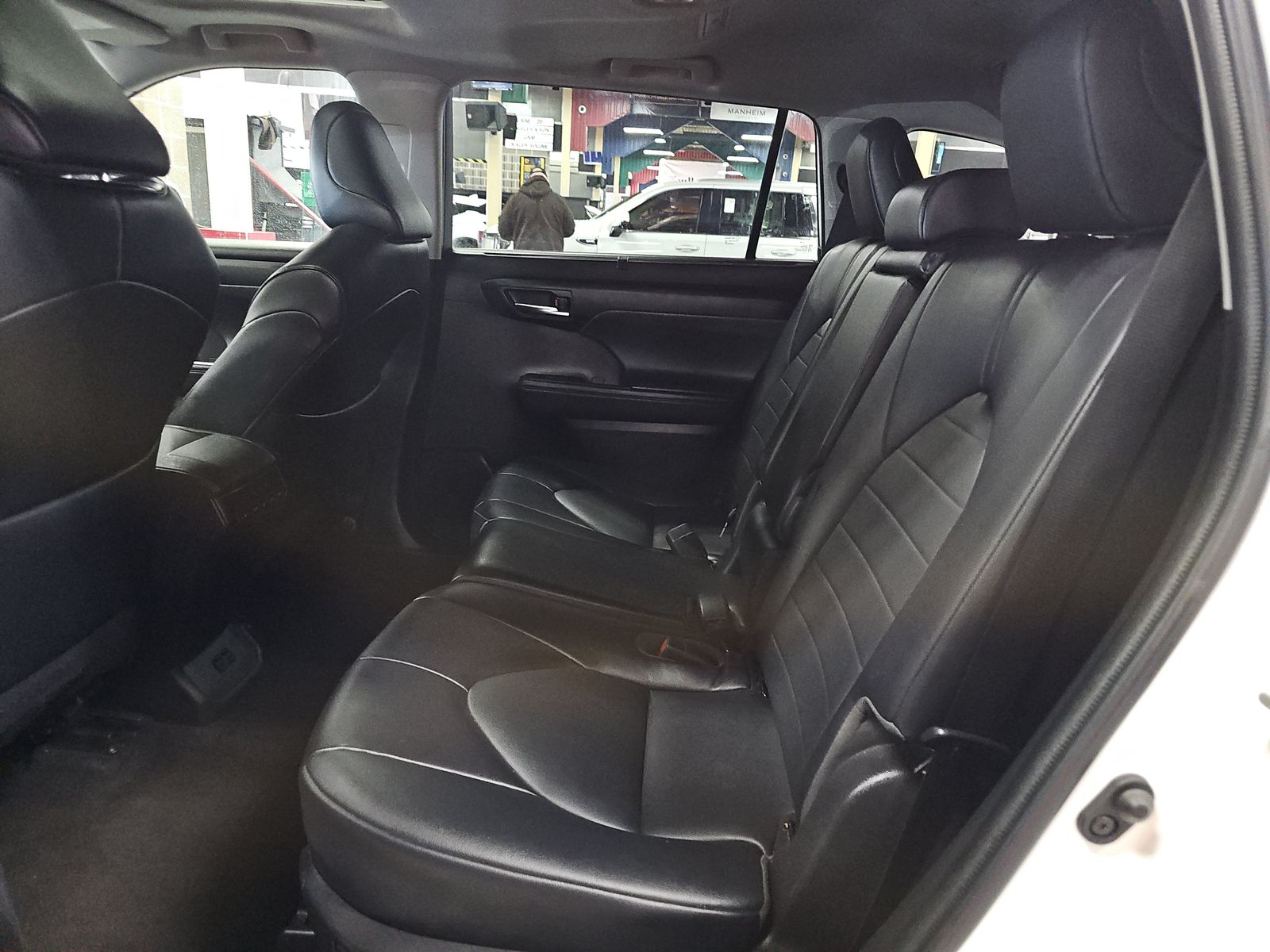 2022 Toyota Highlander XLE AWD