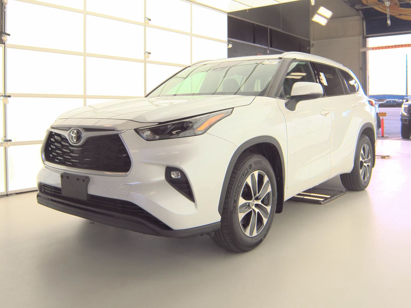 2022 Toyota Highlander XLE AWD