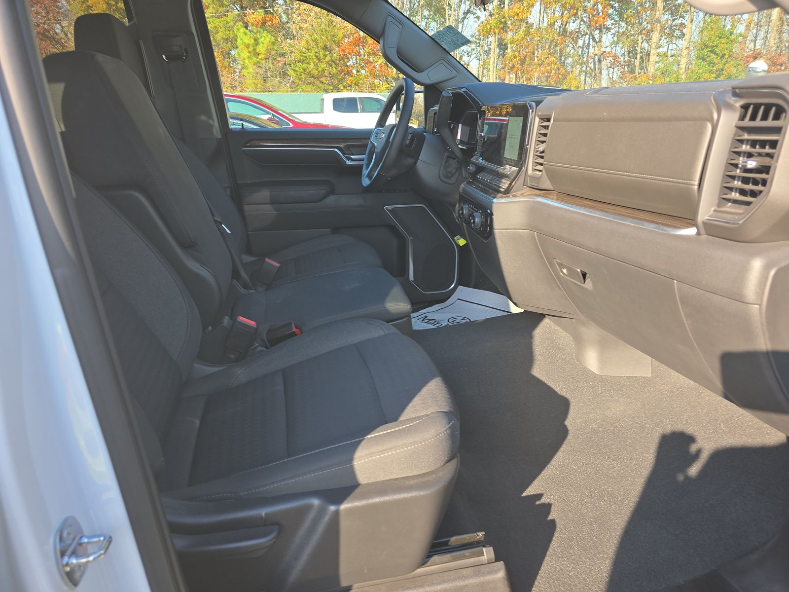 2022 Chevrolet Silverado 1500 LT AWD