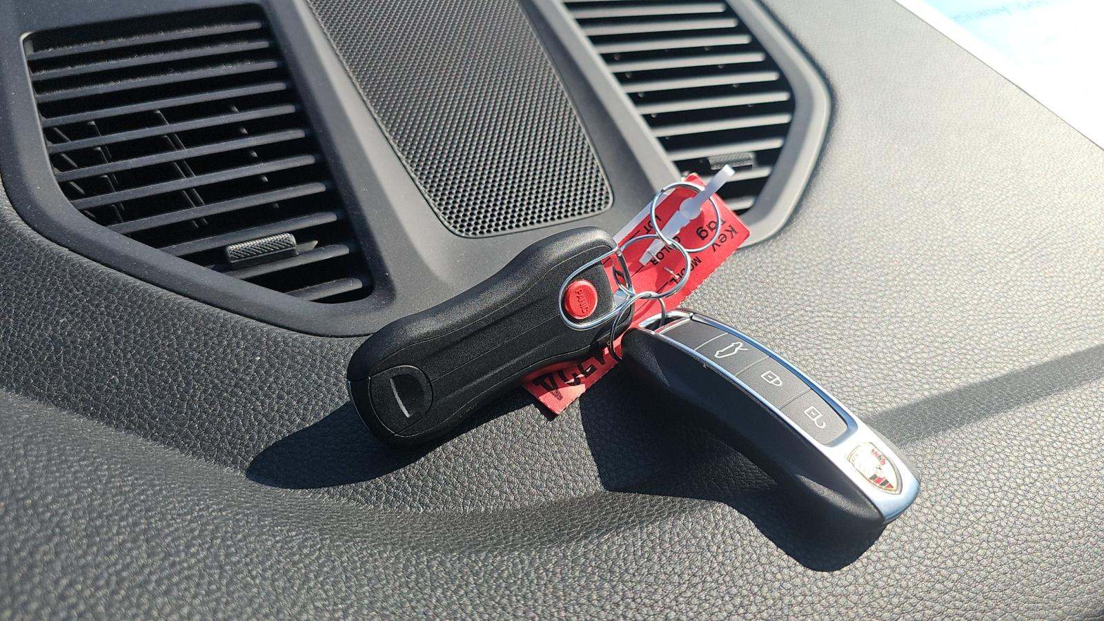 2025 Porsche 911 Carrera RWD