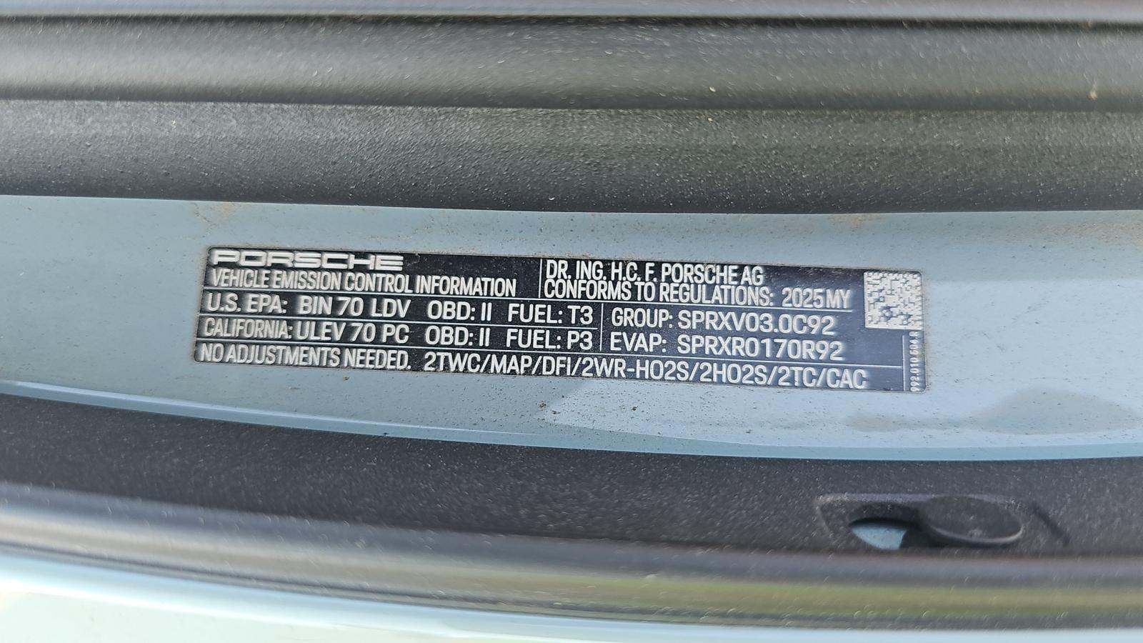 2025 Porsche 911 Carrera RWD