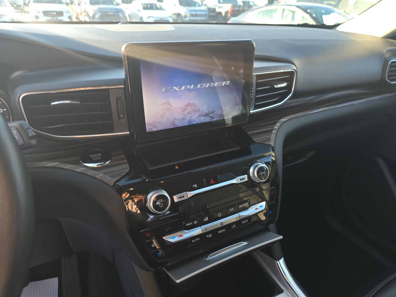 2023 Ford Explorer Limited AWD