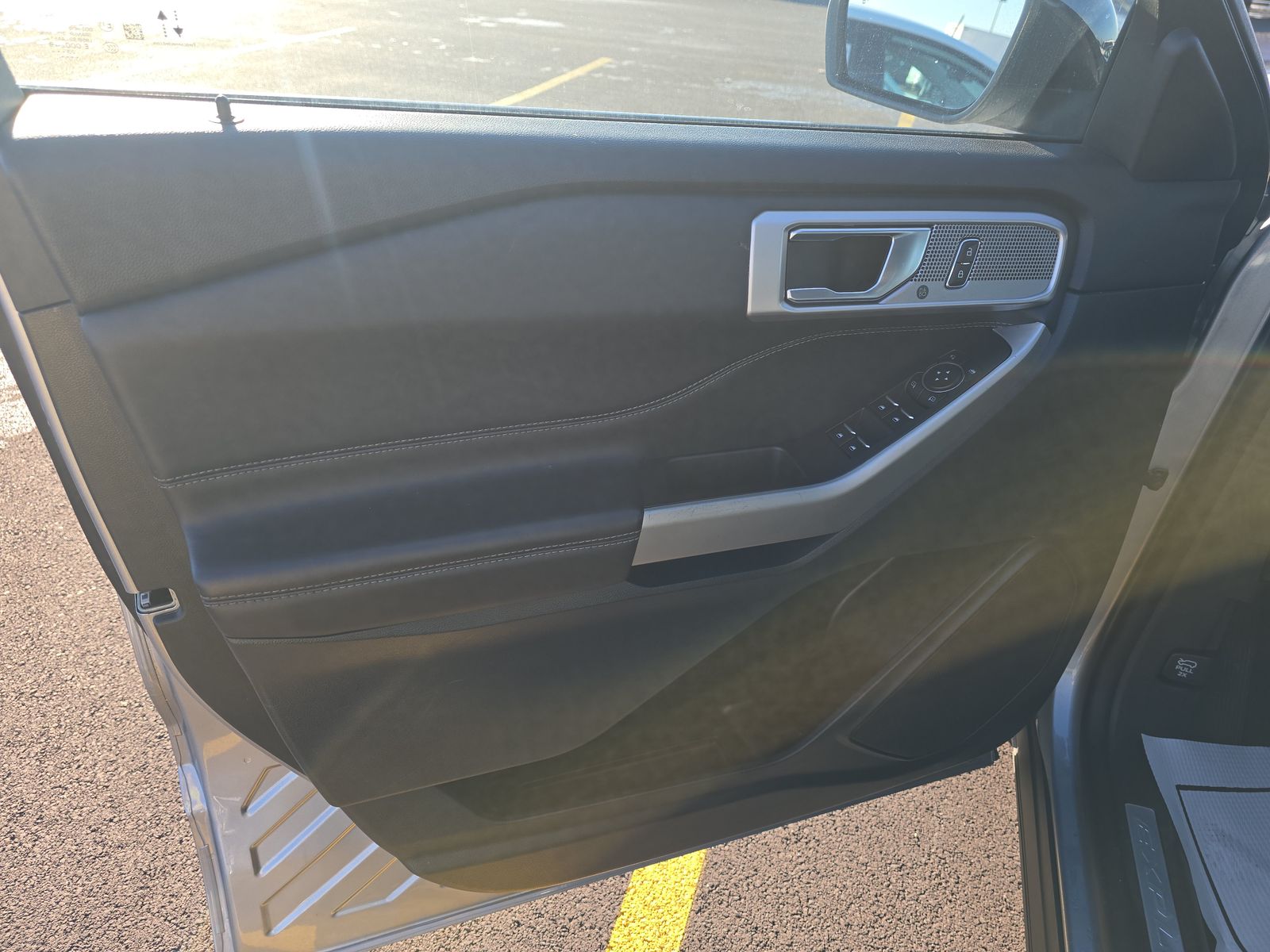 2023 Ford Explorer Limited AWD