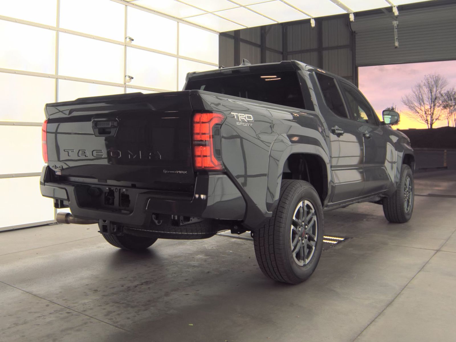 2024 Toyota Tacoma Hybrid TRD Sport AWD