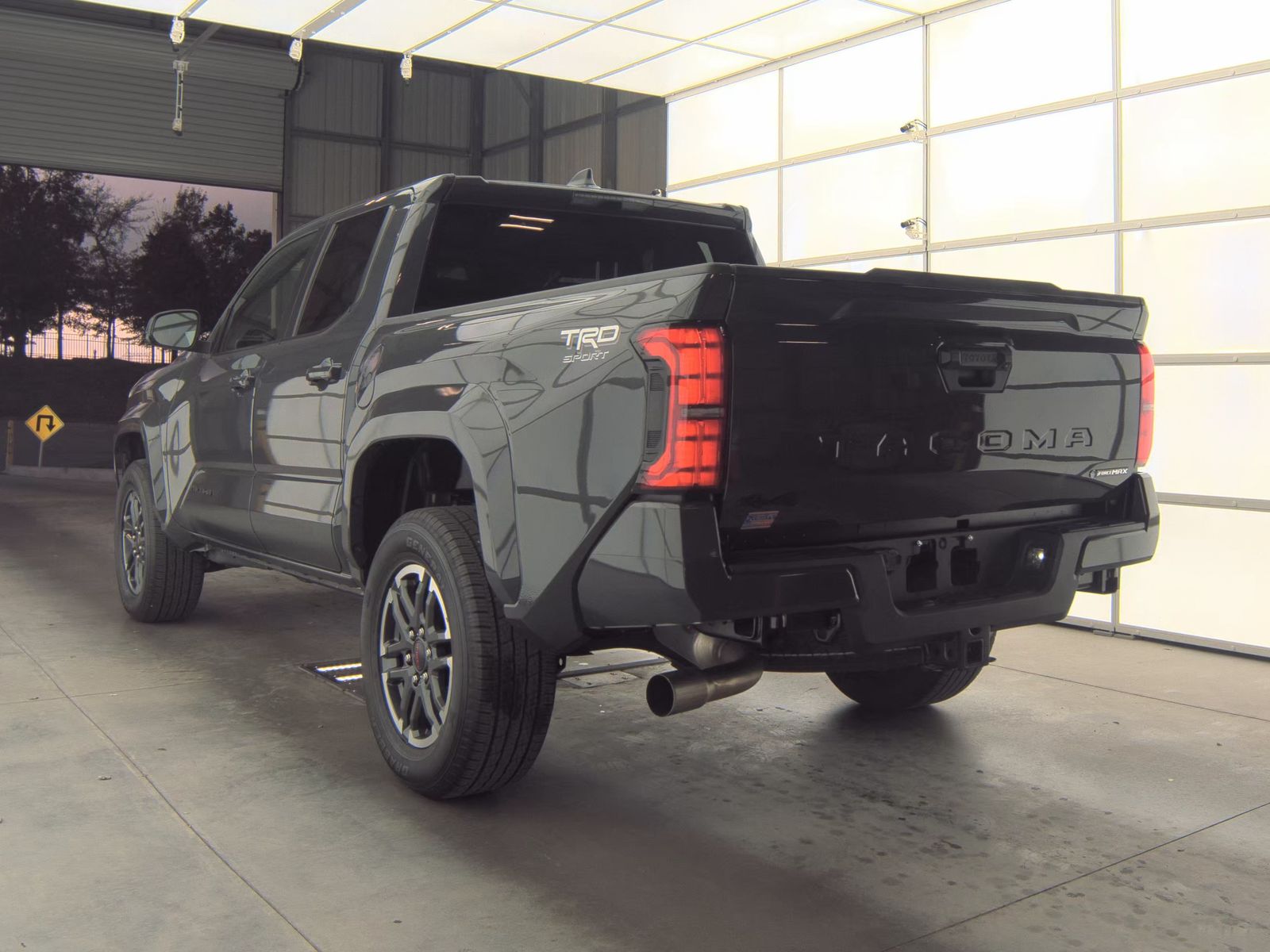 2024 Toyota Tacoma Hybrid TRD Sport AWD