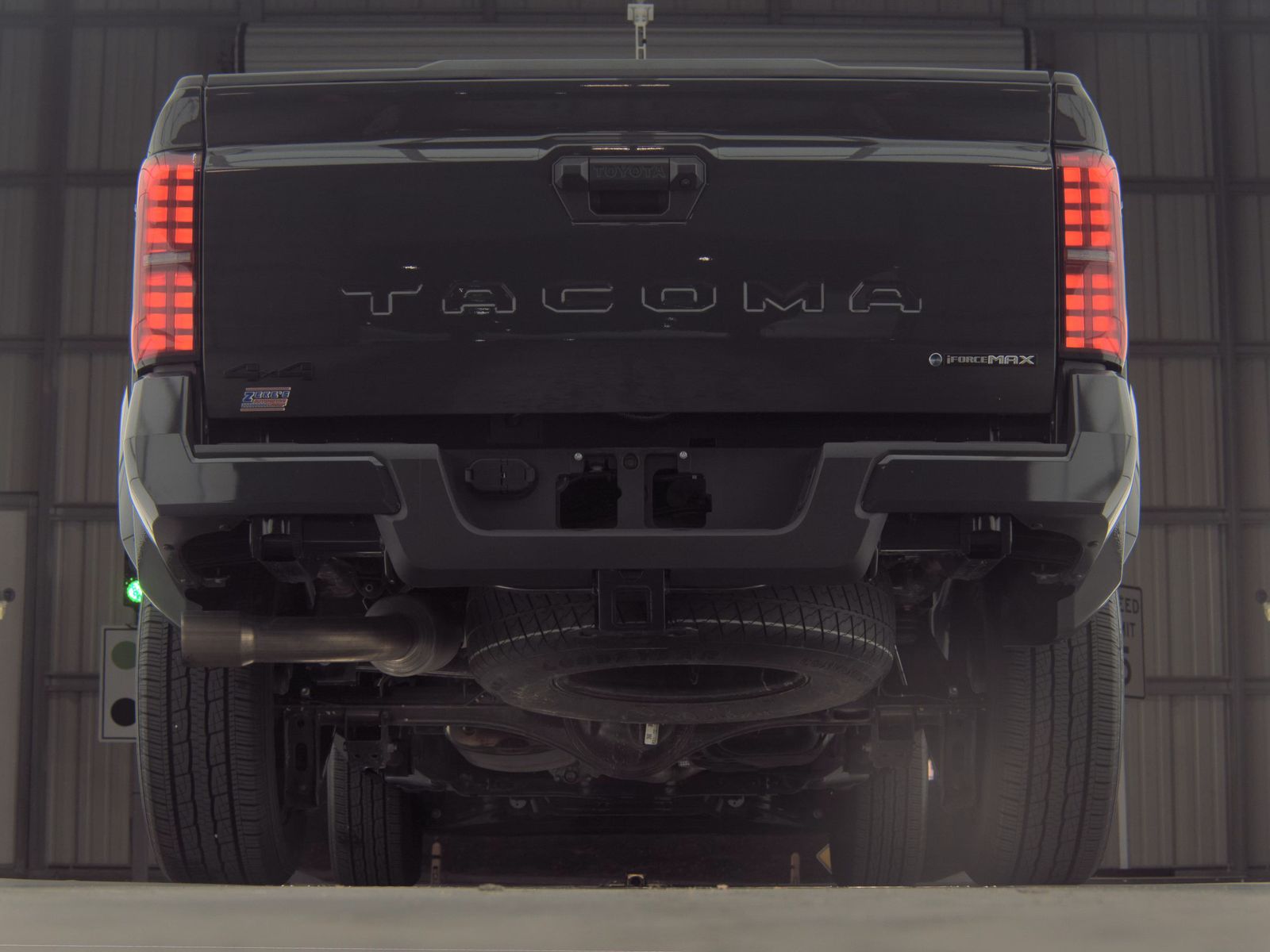 2024 Toyota Tacoma Hybrid TRD Sport AWD