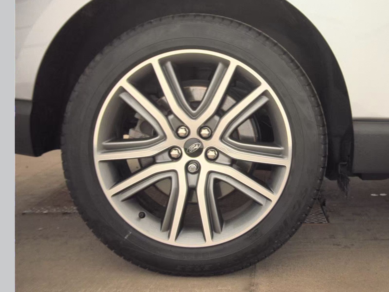 2024 Ford Edge Titanium AWD