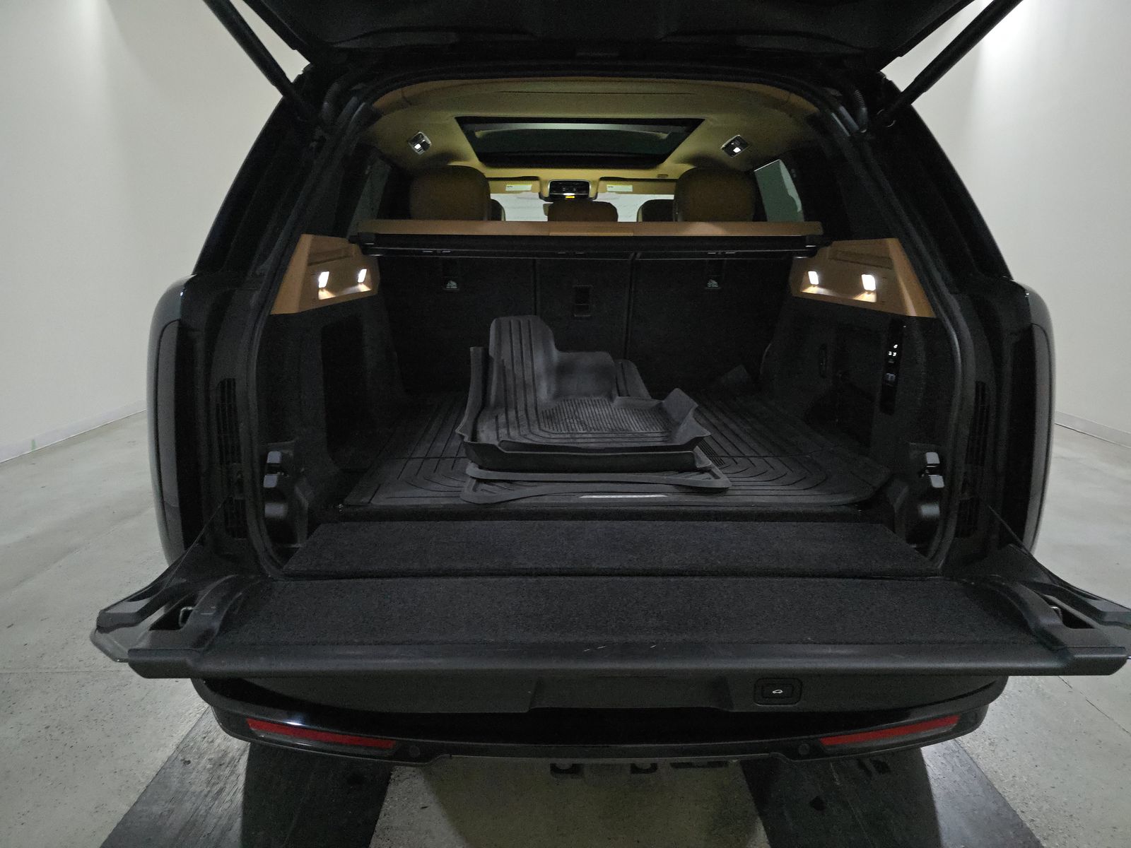 2023 Land Rover Range Rover SE AWD