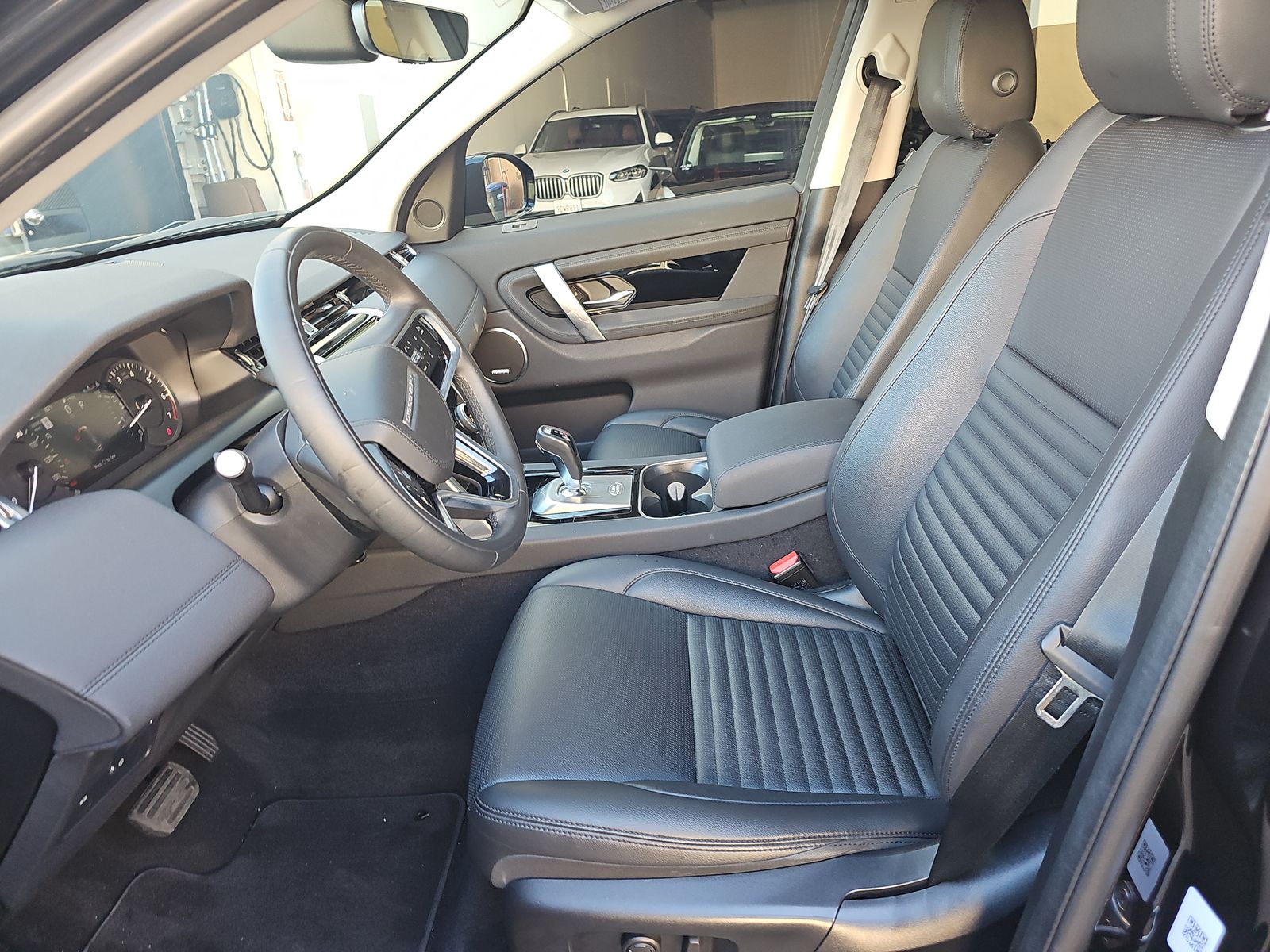 2023 Land Rover Discovery Sport SE AWD