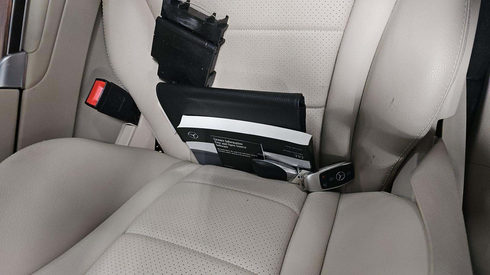 2022 Mercedes-Benz GLC GLC 300 RWD