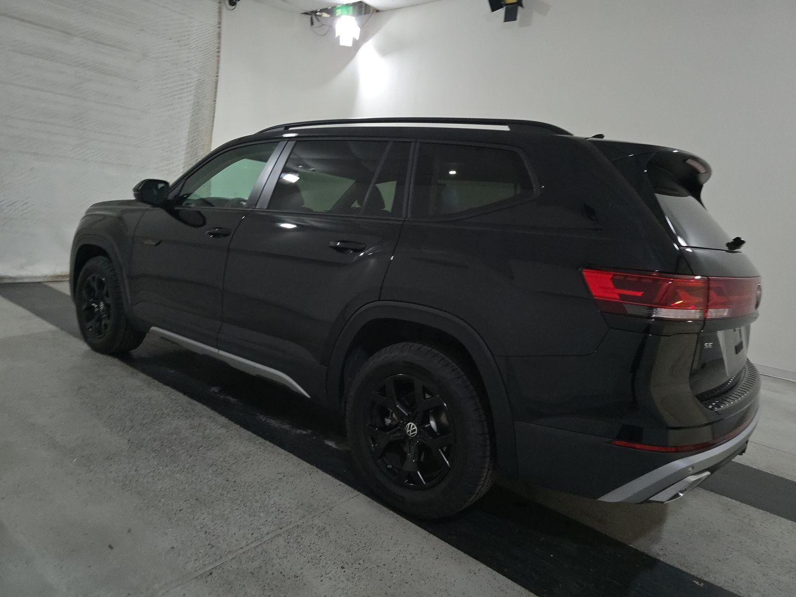 2025 Volkswagen Atlas 2.0T Peak Edition AWD