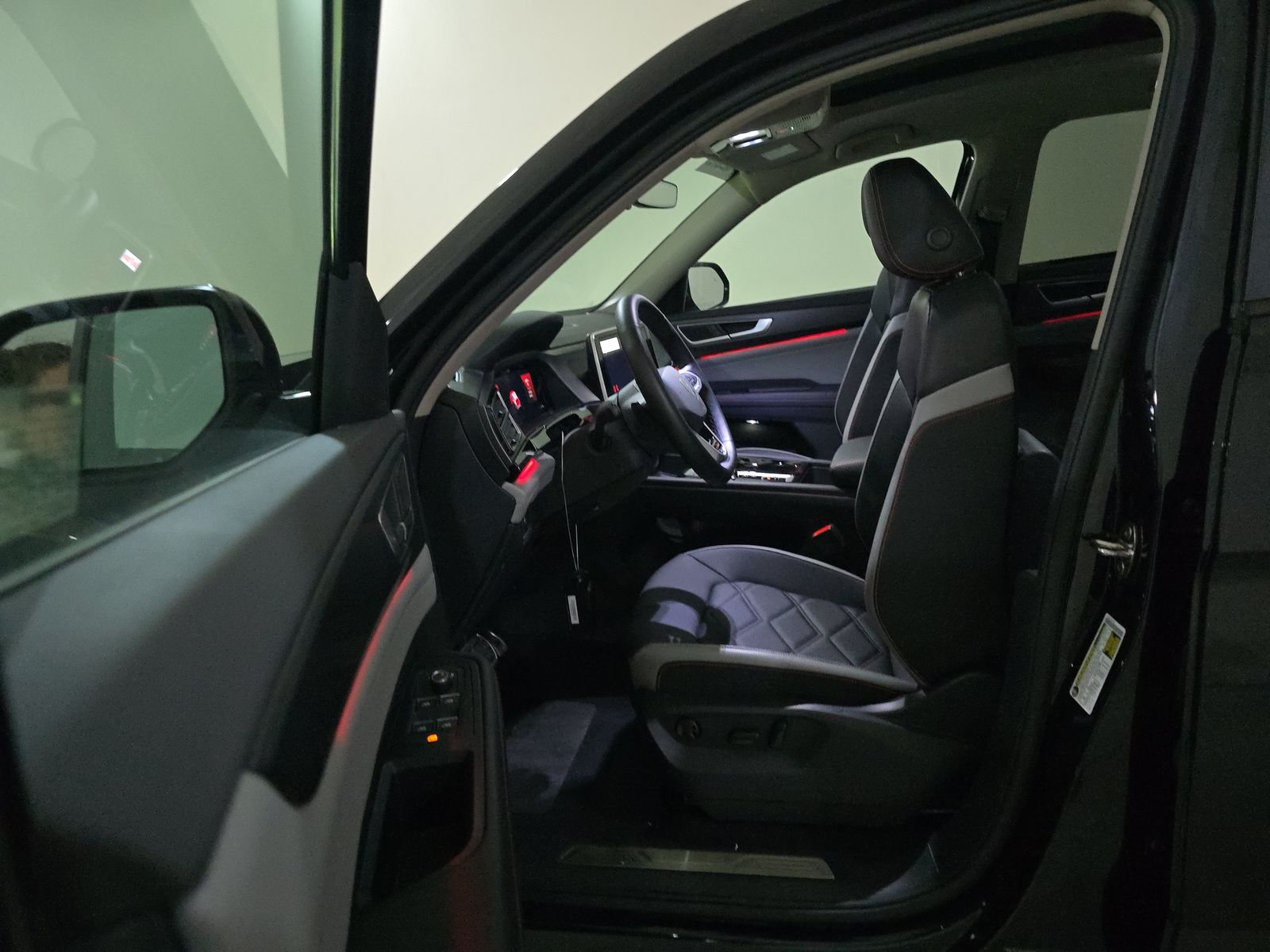 2025 Volkswagen Atlas 2.0T Peak Edition AWD