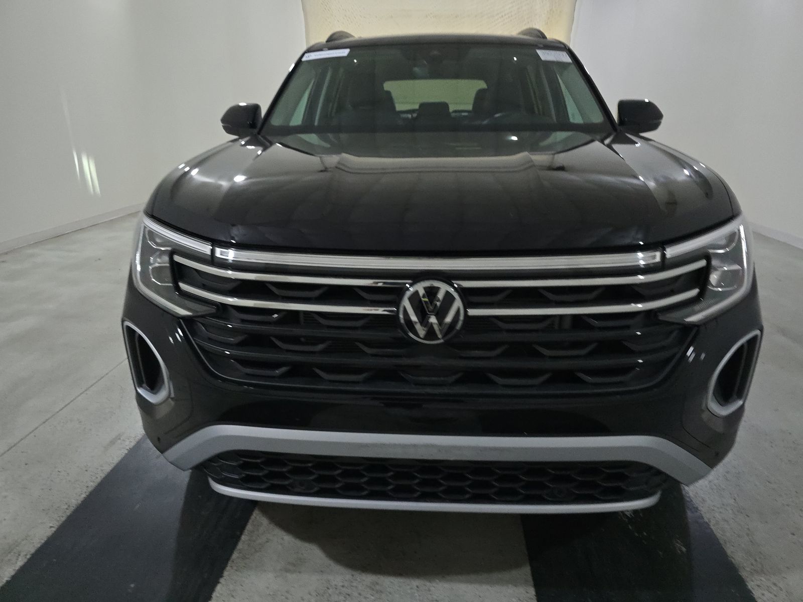 2025 Volkswagen Atlas 2.0T Peak Edition AWD