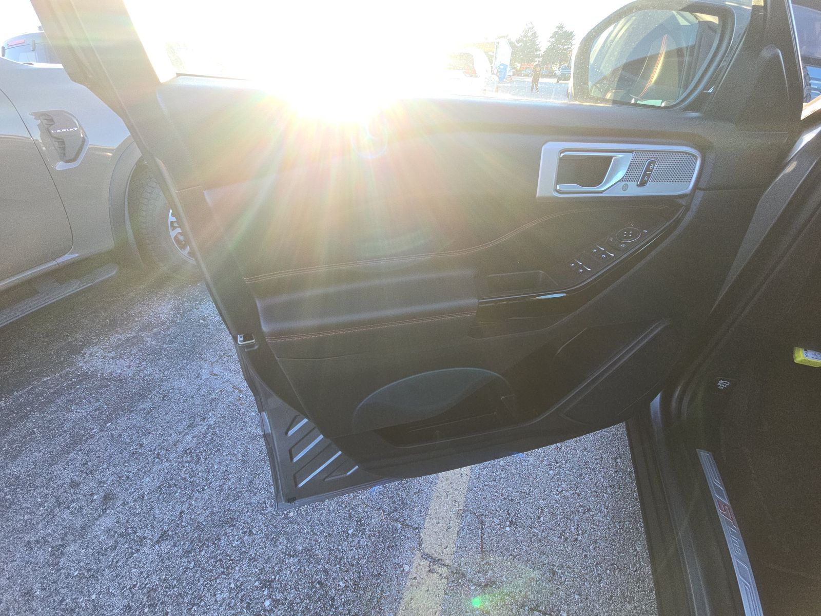 2023 Ford Explorer ST-Line AWD