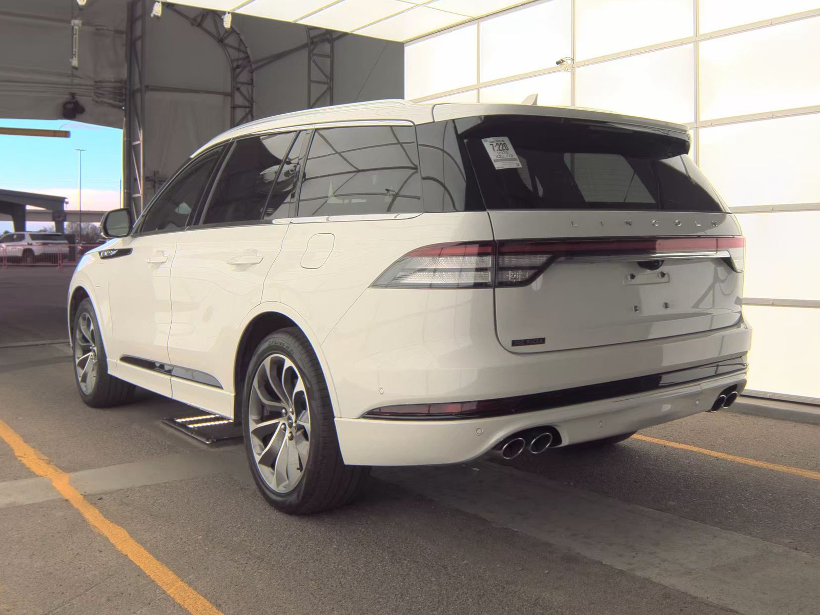 2023 Lincoln Aviator Plug-In Hybrid Grand Touring AWD