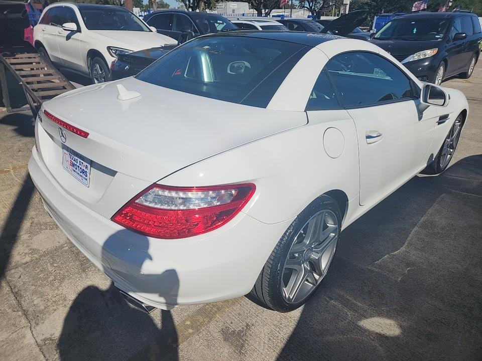 2015 Mercedes-Benz SLK SLK 250 RWD