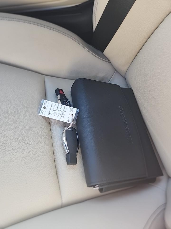 2015 Mercedes-Benz SLK SLK 250 RWD