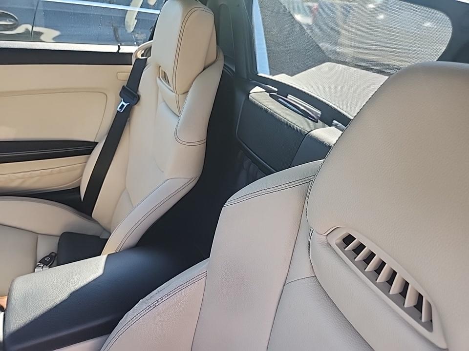 2015 Mercedes-Benz SLK SLK 250 RWD