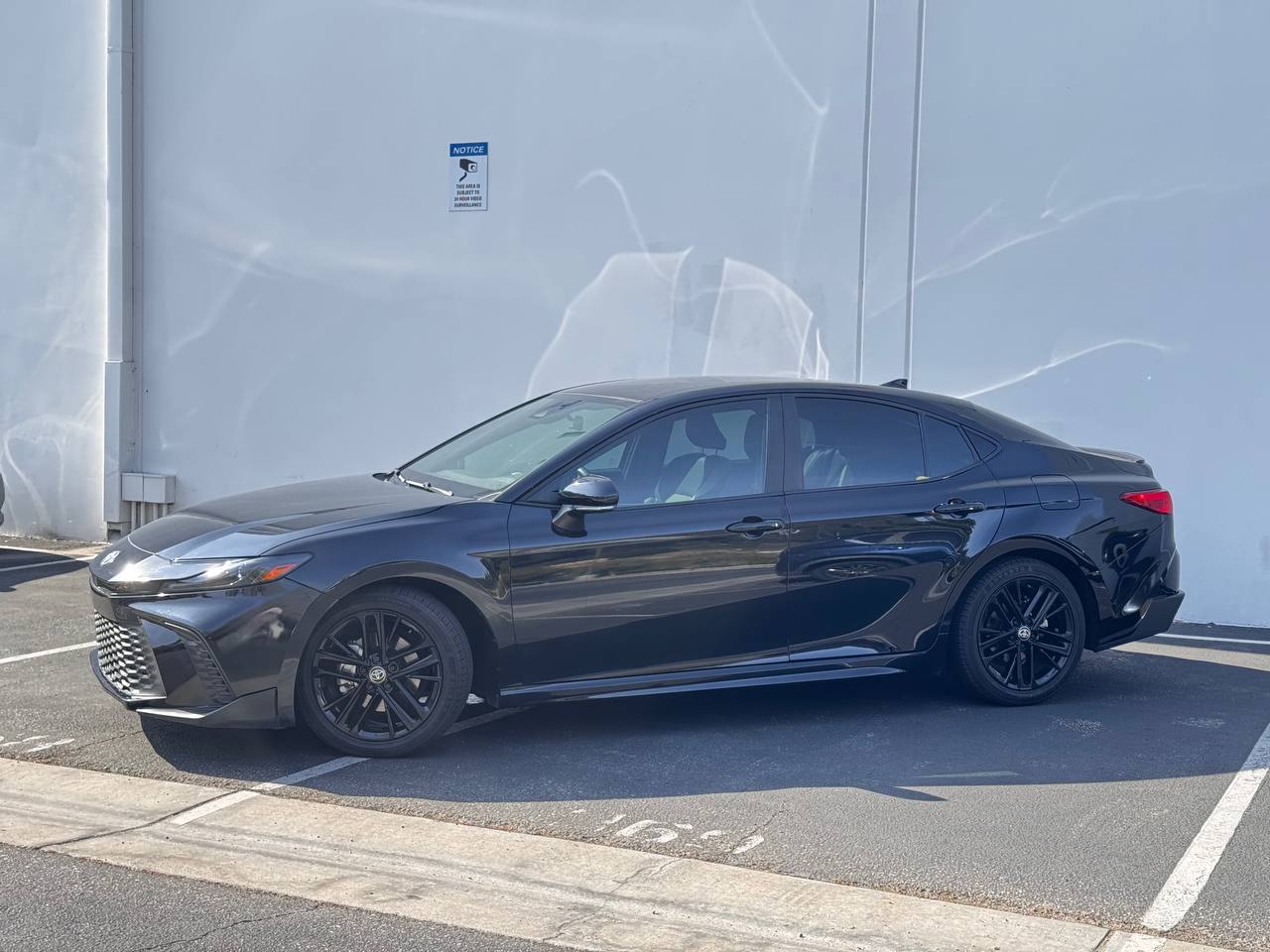 2025 Toyota Camry SE FWD