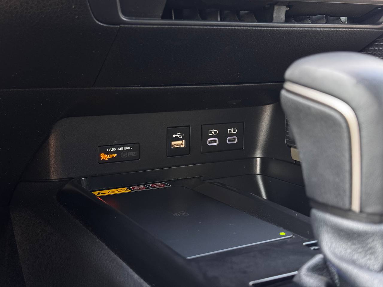 2025 Toyota Camry SE FWD