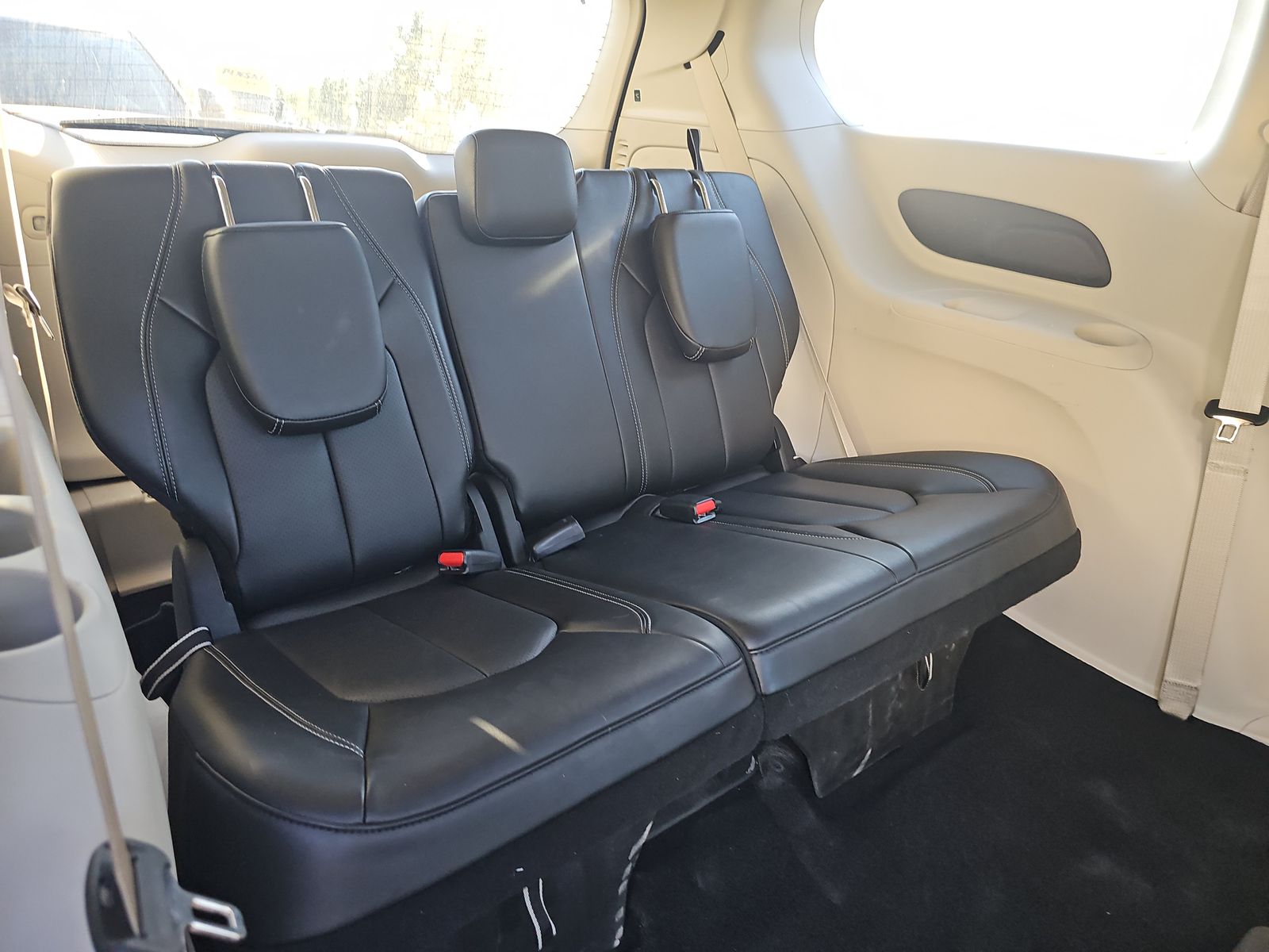 2024 Chrysler Pacifica Hybrid Select FWD