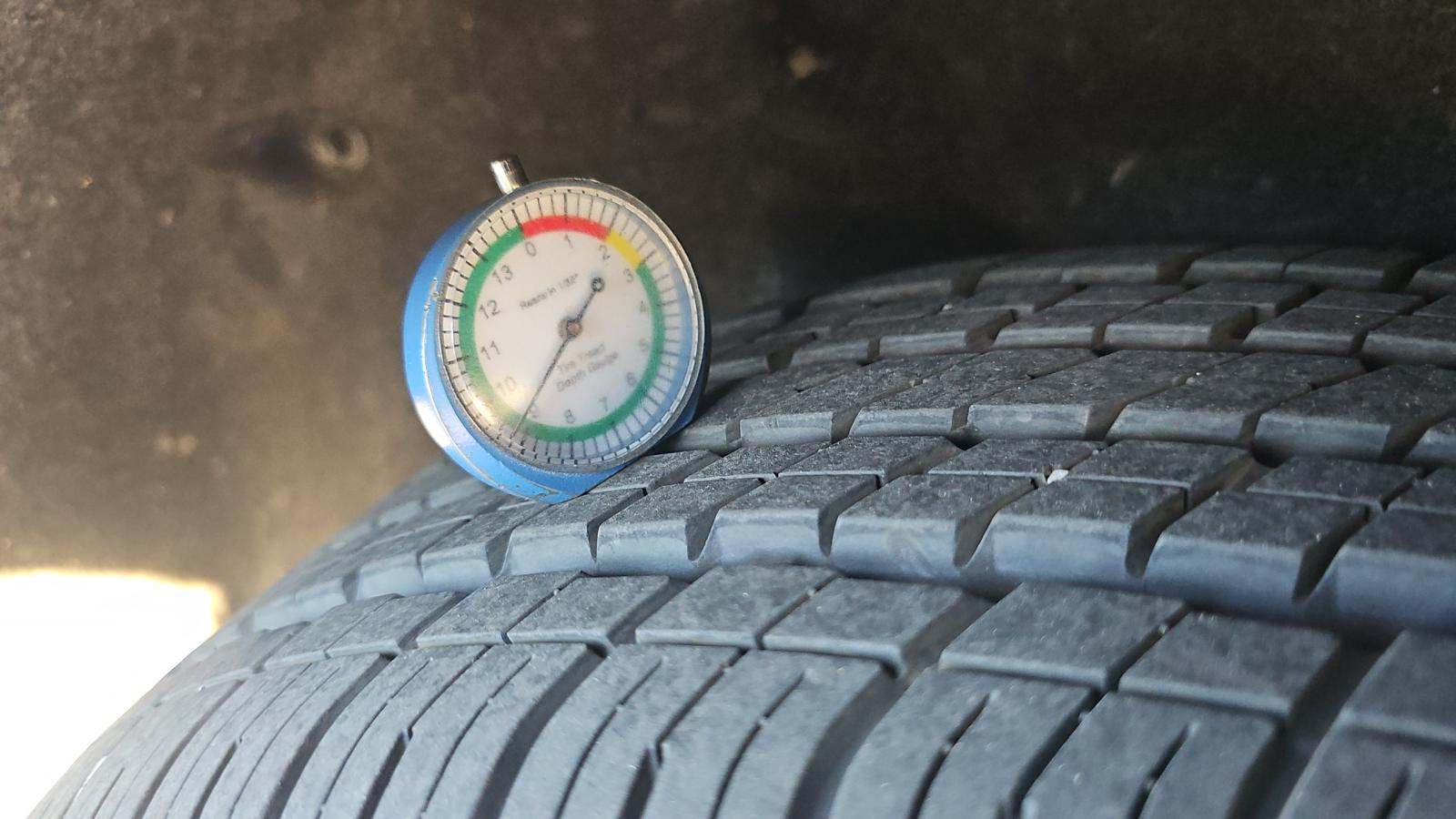 2024 Chrysler Pacifica Hybrid Select FWD