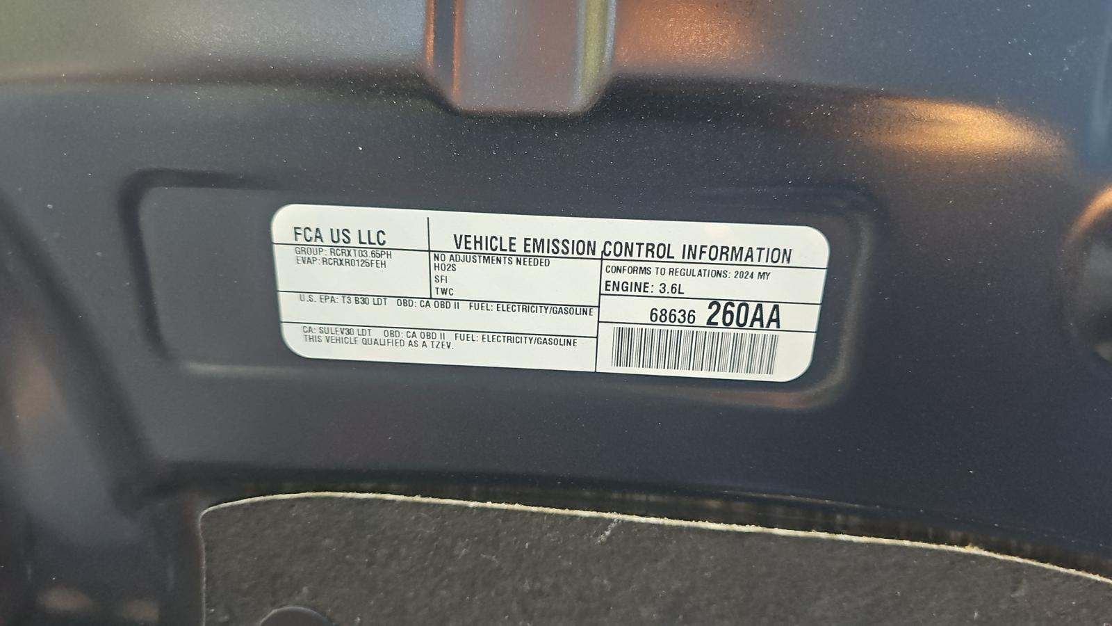 2024 Chrysler Pacifica Hybrid Select FWD