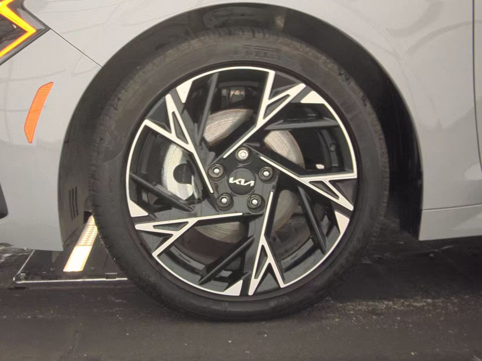 2025 Kia K5 GT-Line FWD