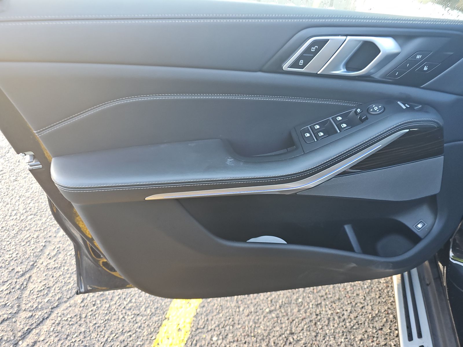 2025 BMW X5 xDrive50e AWD