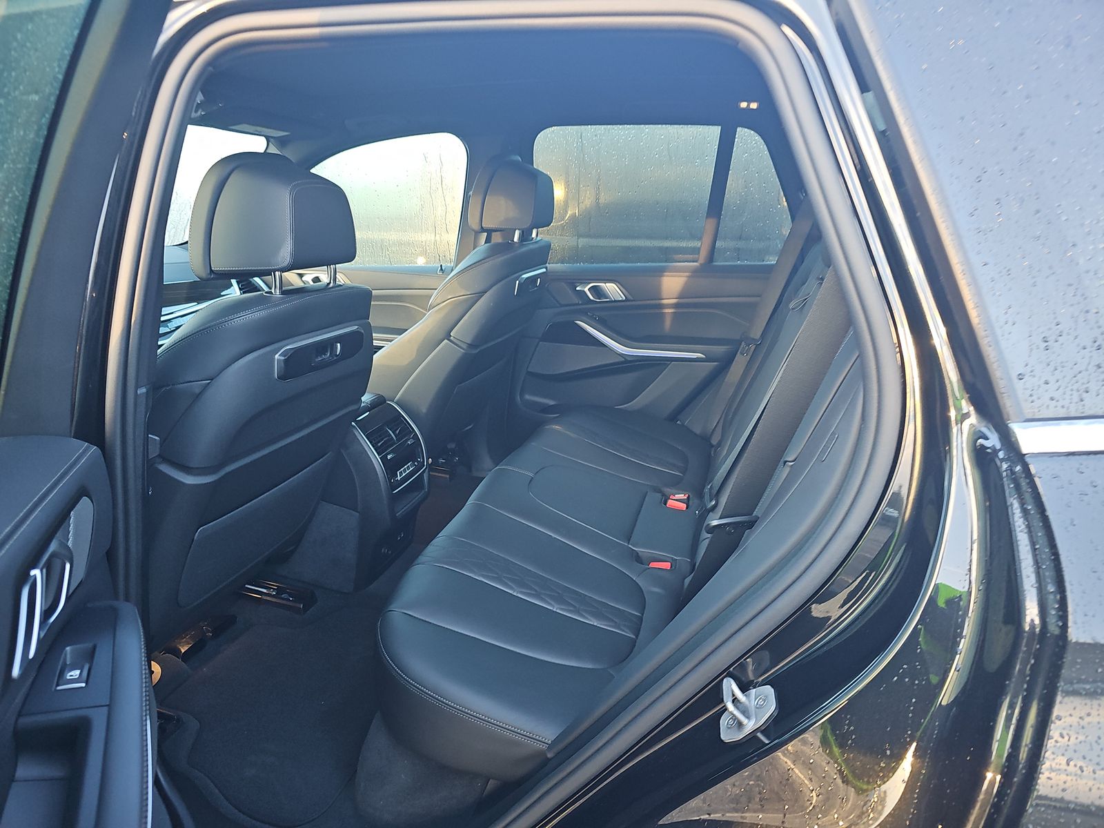 2025 BMW X5 xDrive50e AWD