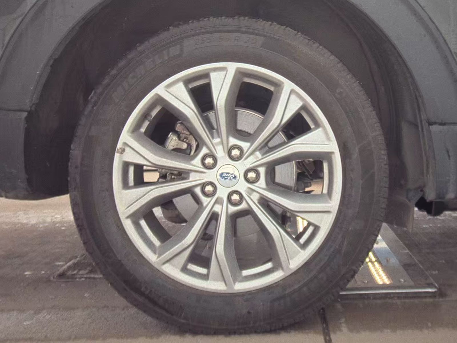 2022 Ford Explorer XLT AWD